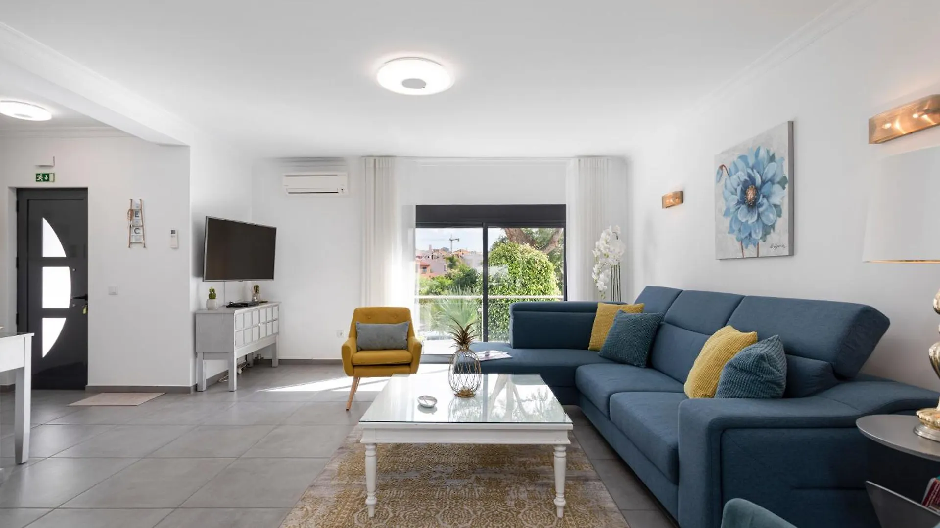 Holiday home Centralgarve - Villa Crown 22 Quarteira